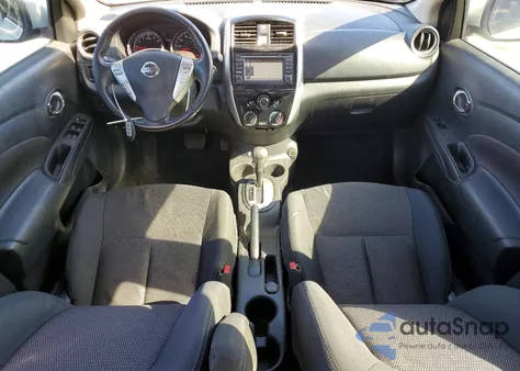 2017 Nissan Versa S z USA, uszkodzony, nr VIN 3N1CN7AP3HL879269